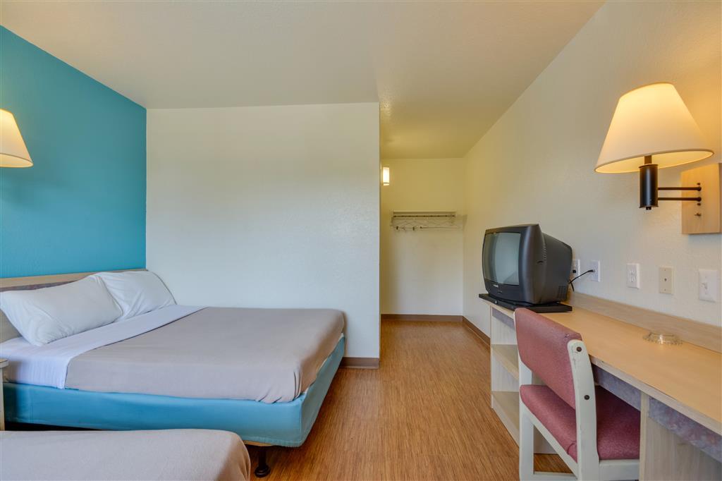 Rodeway Inn Tillmans Corner Δωμάτιο φωτογραφία