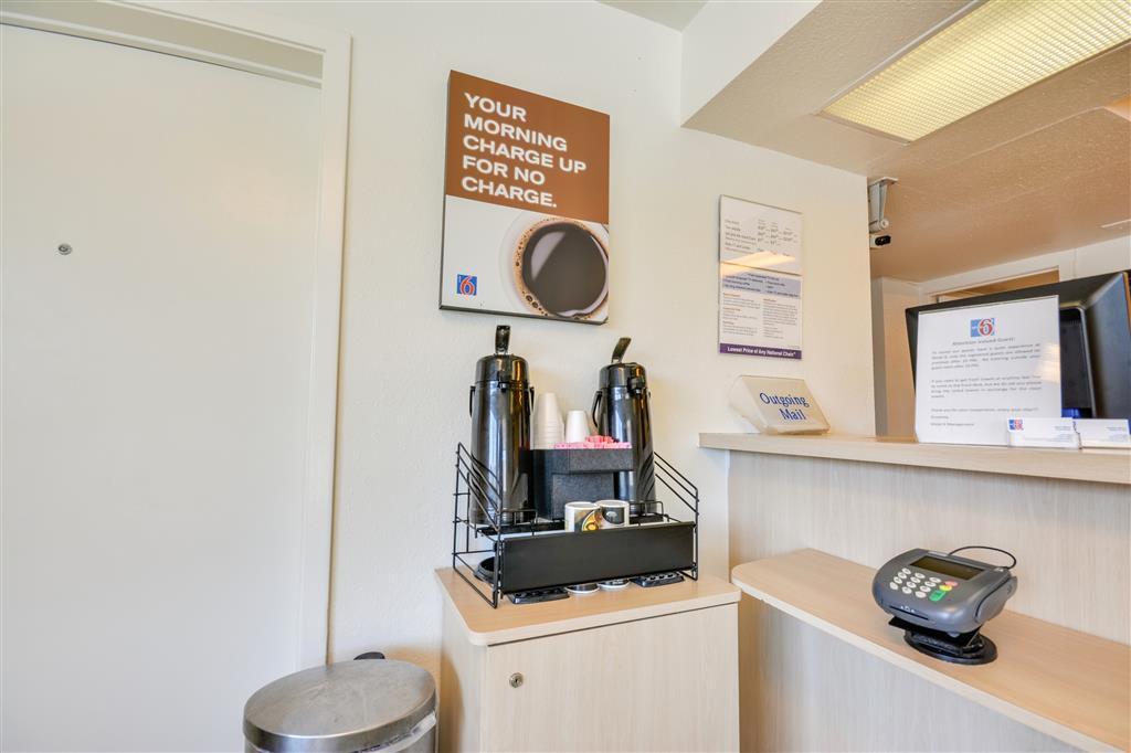 Rodeway Inn Tillmans Corner Εσωτερικό φωτογραφία