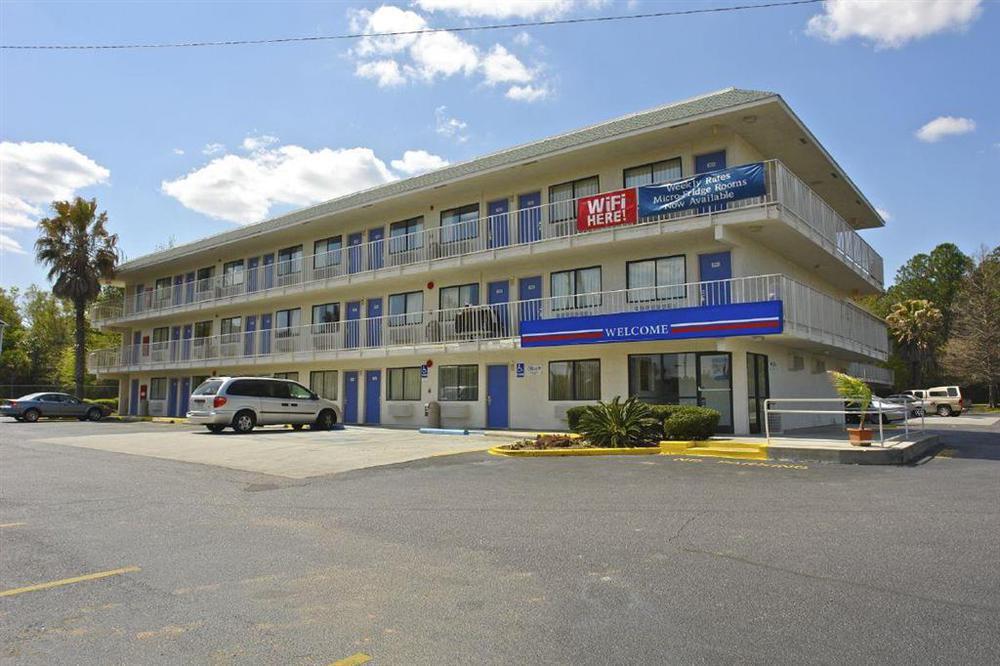 Rodeway Inn Tillmans Corner Ανέσεις φωτογραφία